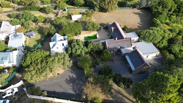 8 Bedroom Property for Sale in Hout Bay Western Cape
